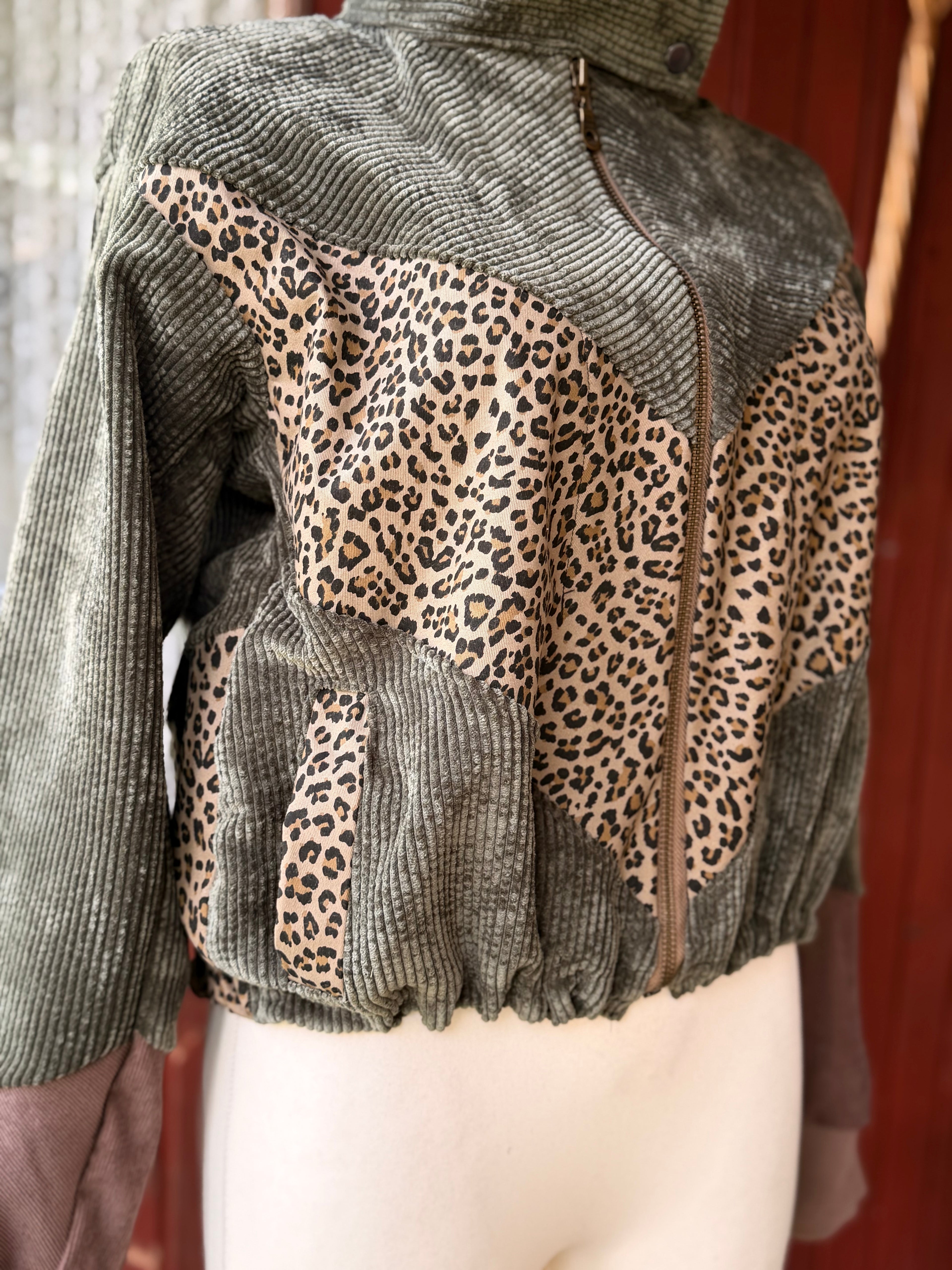 Olive Summer Jacket Merkaba