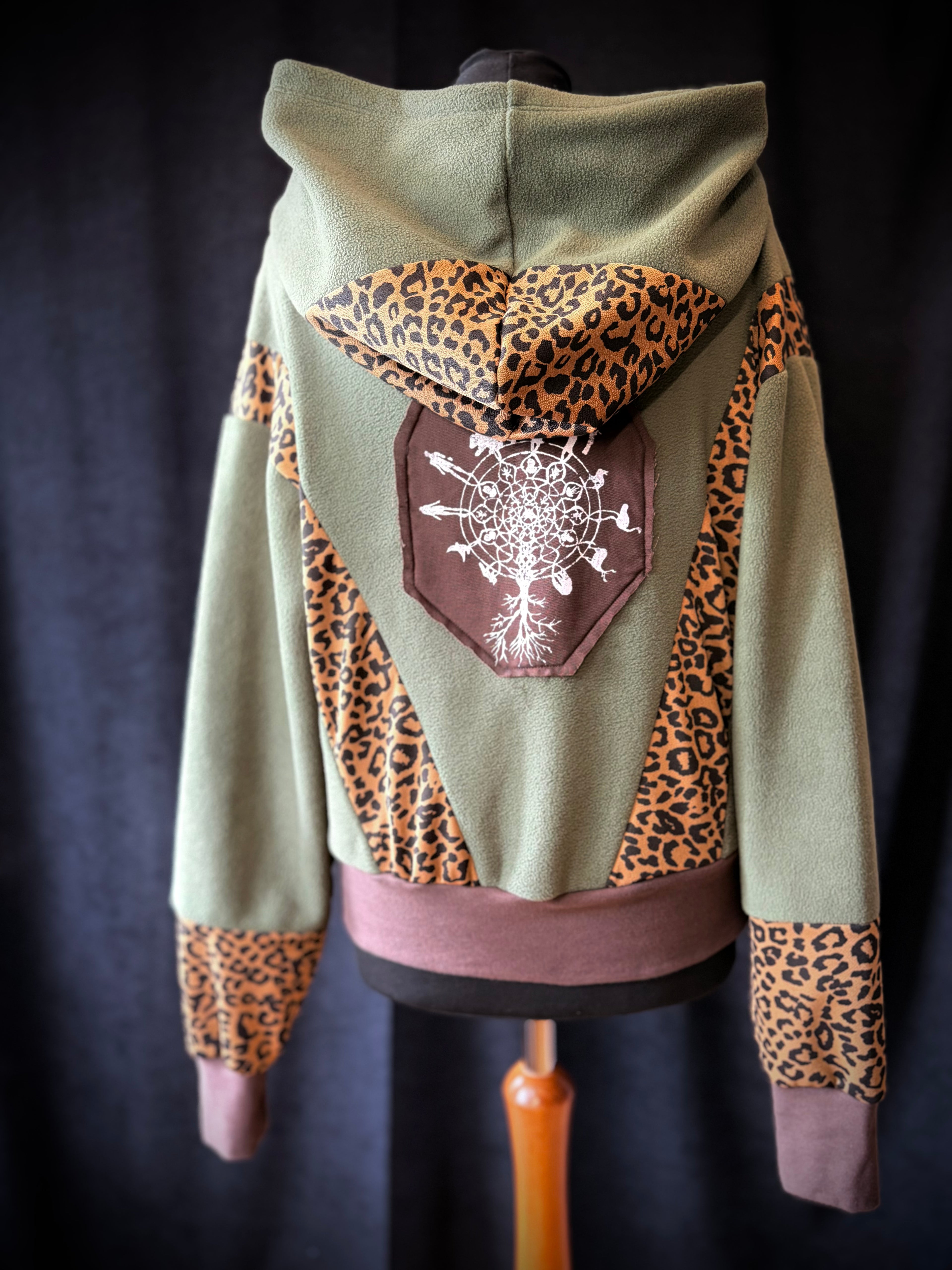 Earth Hoodie Fleece Olive