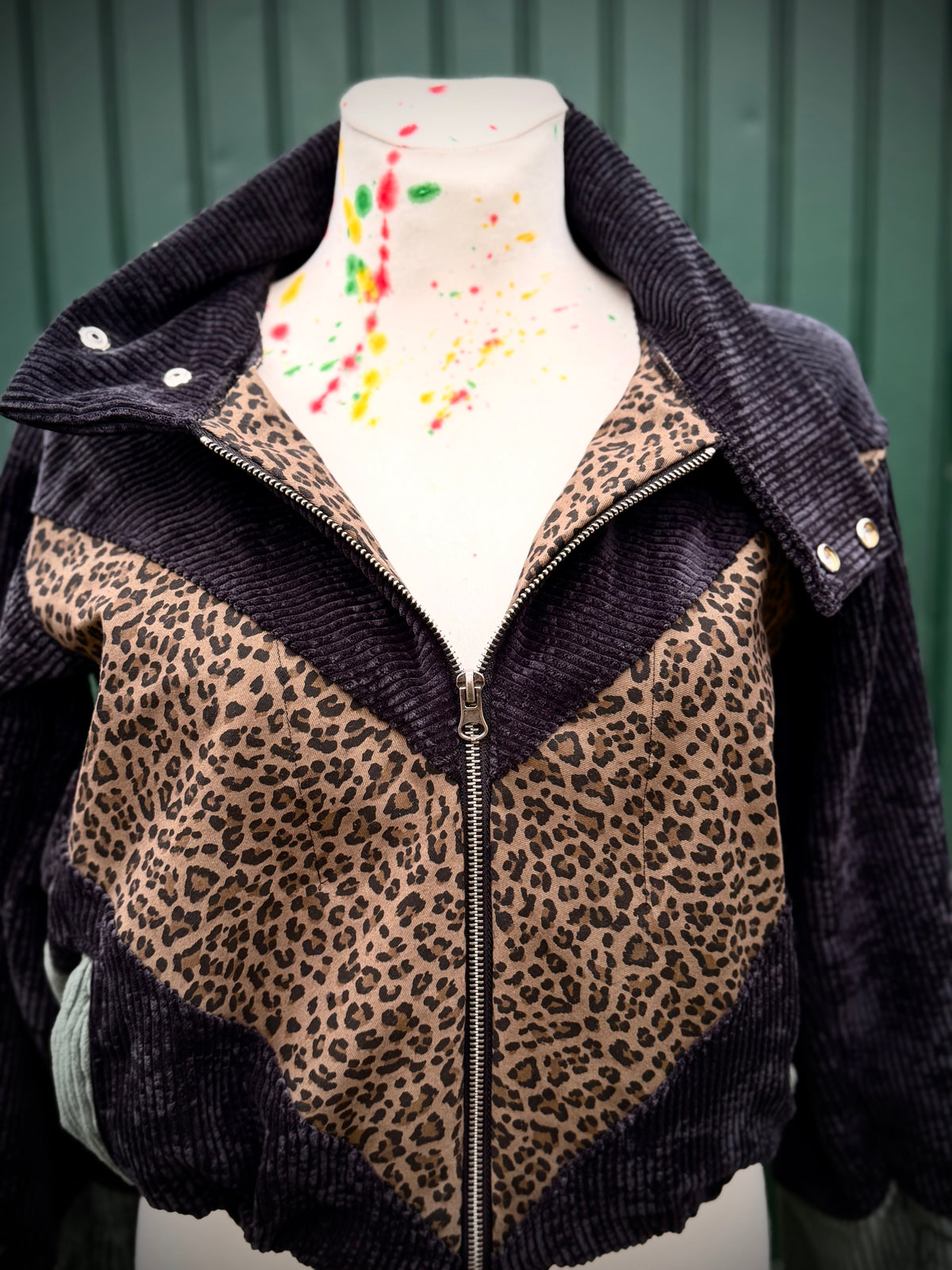 MTO- Sommer Leo crop Cord Jacke * black* choose your patch