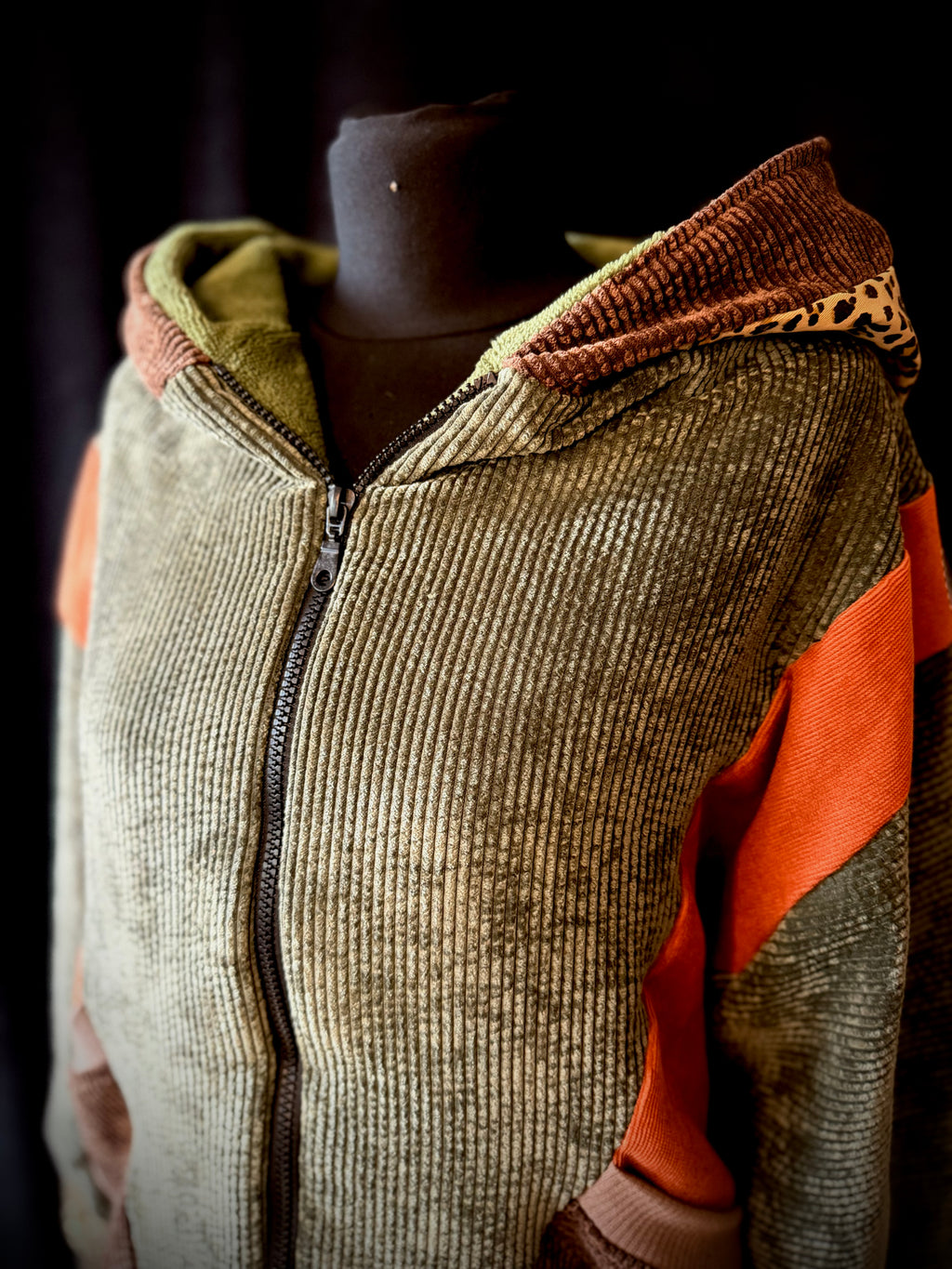 Punky Lotta Jacket mit/ohne Mittelfinger MTO