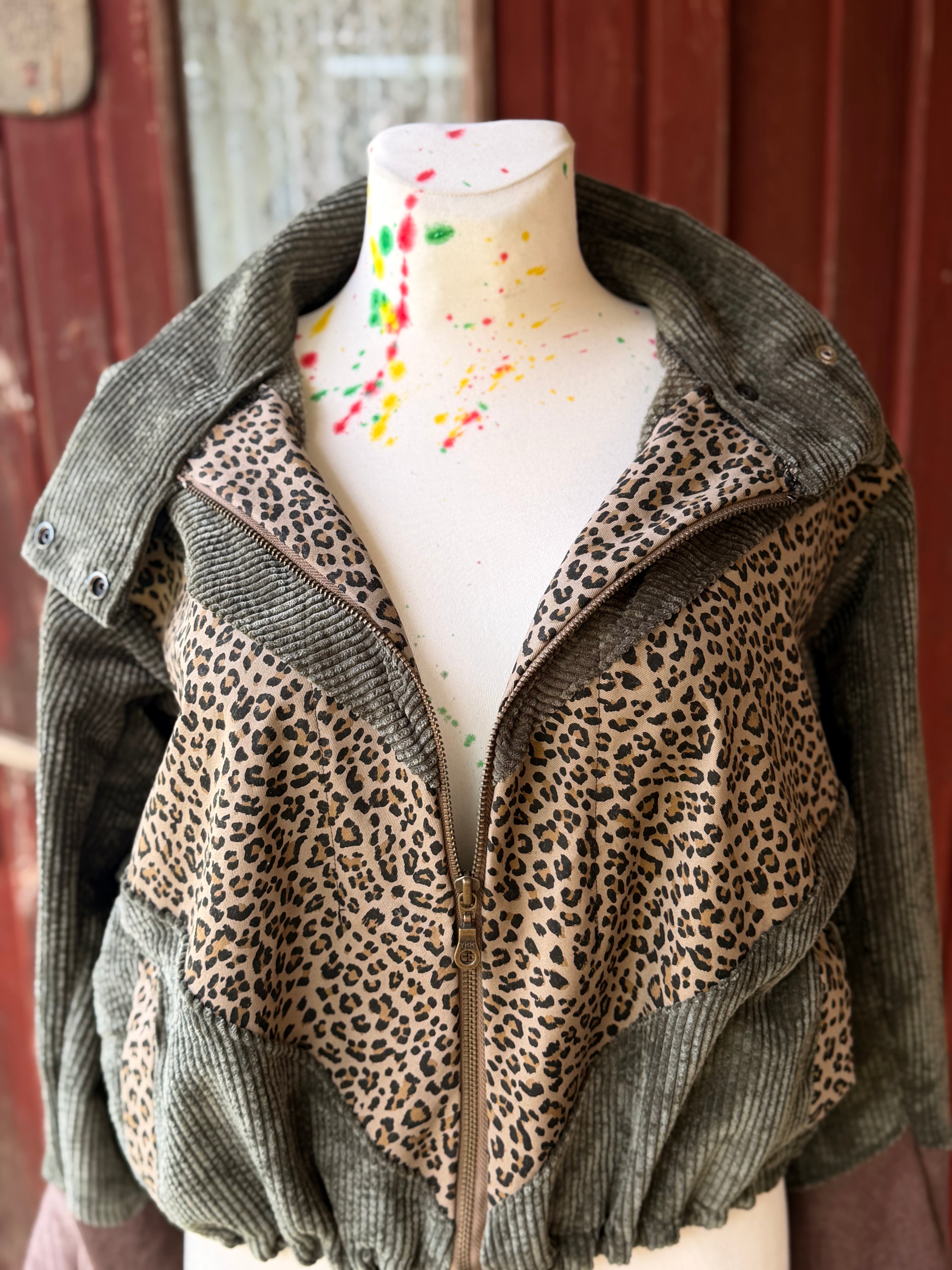 Olive Summer Jacket Merkaba