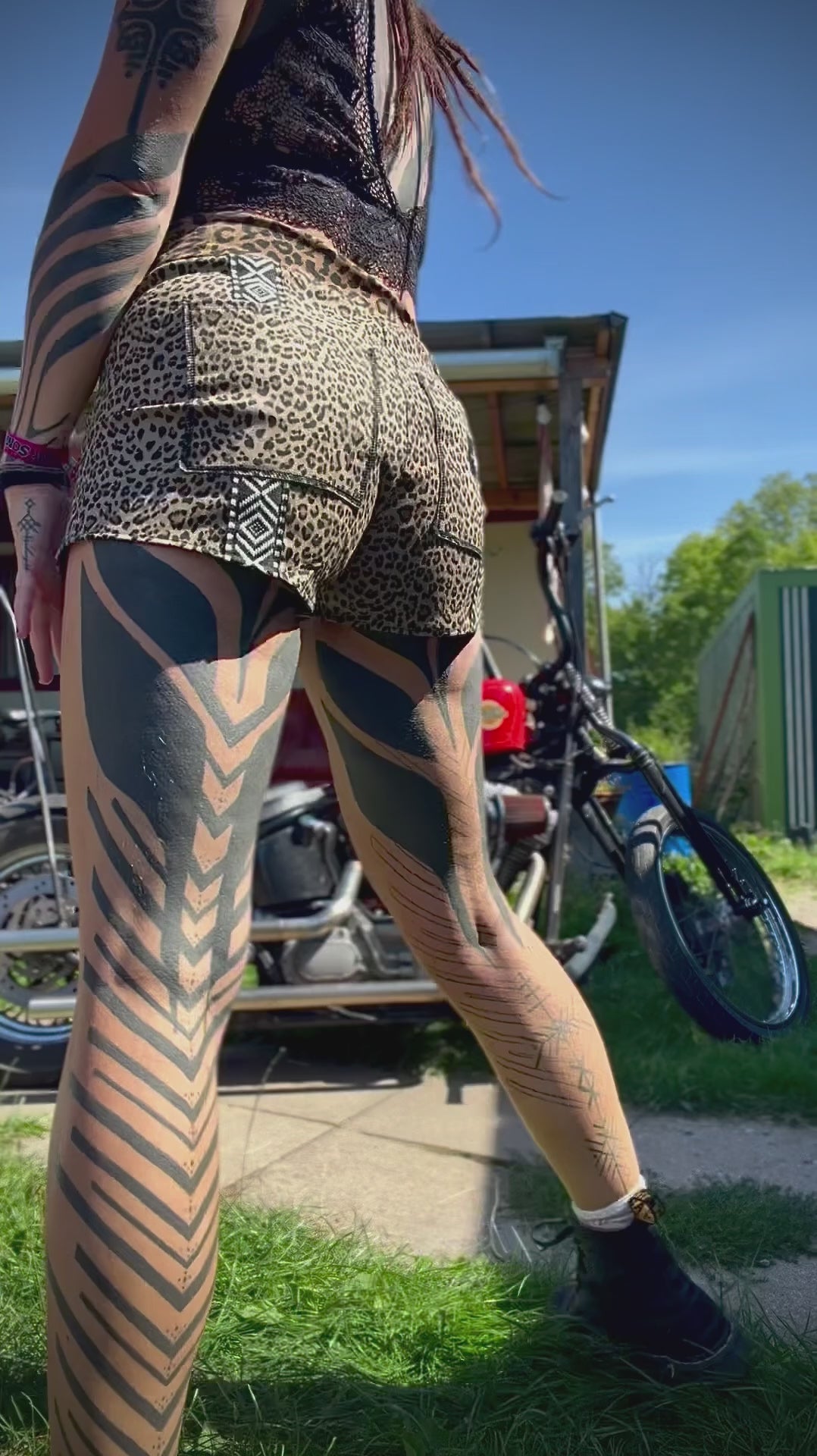 Leo Hot pants